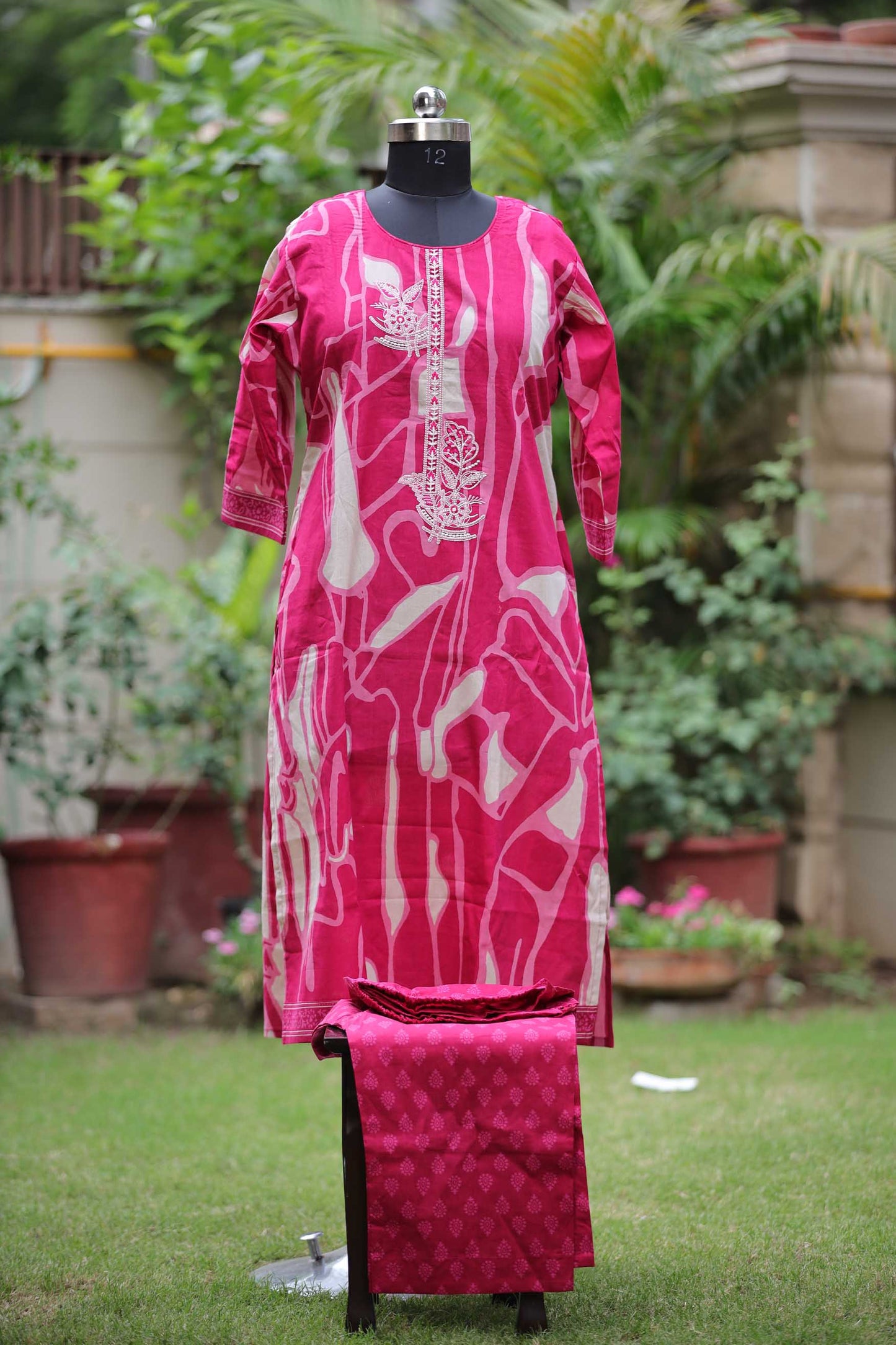 COTTON MAGENTA SUIT