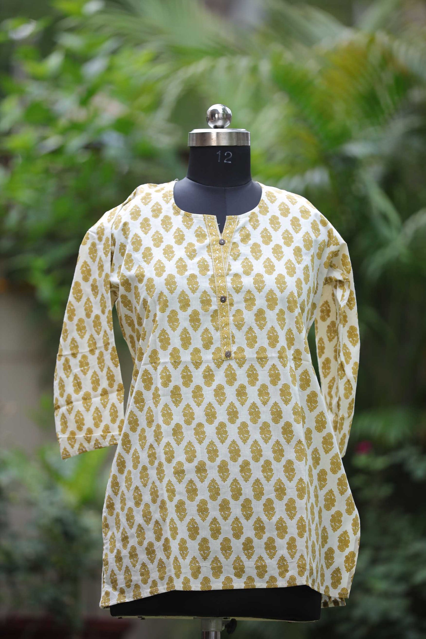 COTTON SHORT MEHNDI GREEN PRINT