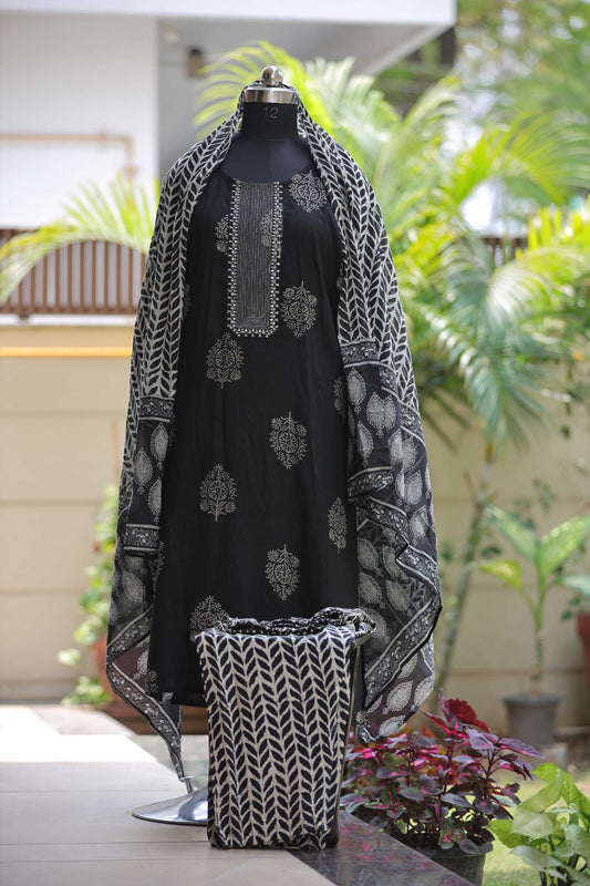 BLACK COTTON SUIT