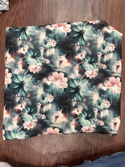 CREPE WITH GREEN PINK FLOWERS